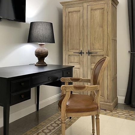Dimora Borghese “Whitaker” Apartment Palermo Ngoại thất bức ảnh
