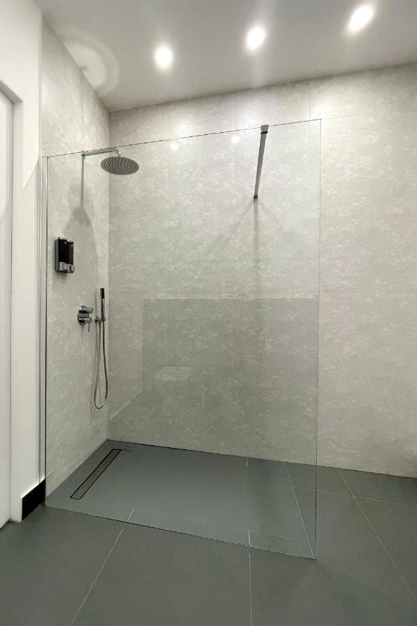 Dimora Borghese “Whitaker” Apartment Palermo Ngoại thất bức ảnh